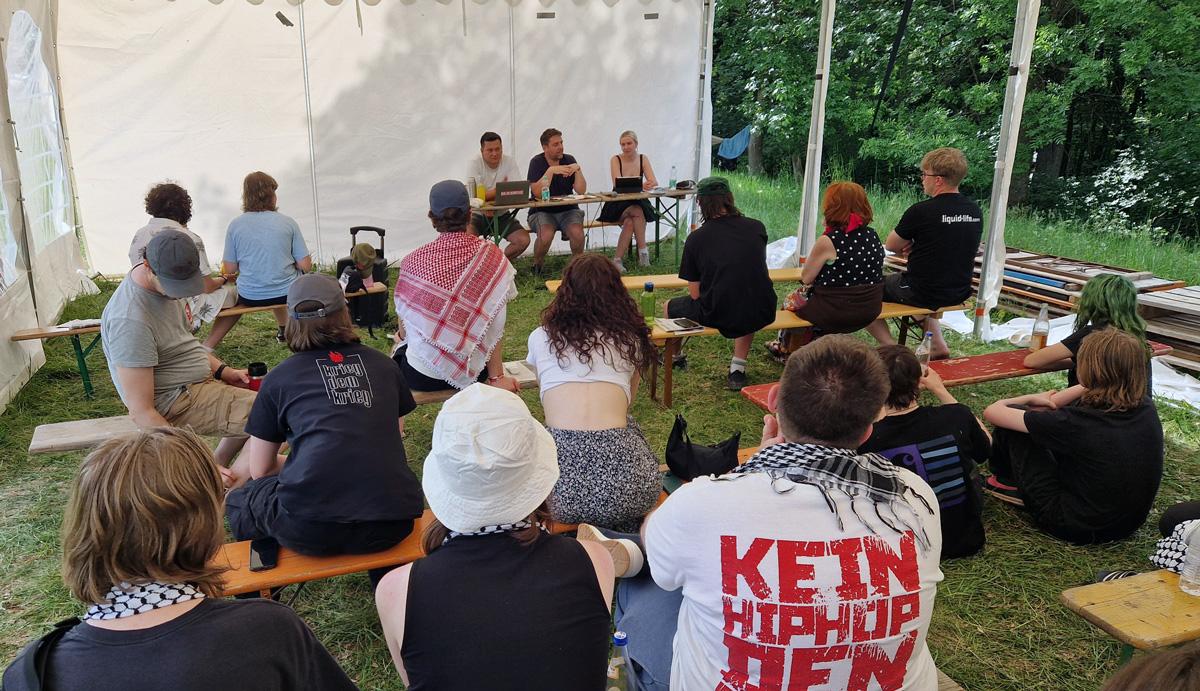 Sommer, Sonne, Spaltungsversuche - DKP, Pfingstcamp 2026, SDAJ, Wehrpflicht - Blog, Politik 20260524 171202 - Sommer, Sonne, Spaltungsversuche - DKP, Pfingstcamp 2026, SDAJ, Wehrpflicht - Blog, Politik