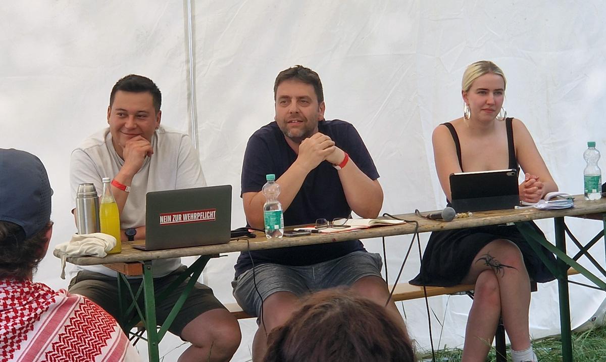 Sommer, Sonne, Spaltungsversuche - DKP, Pfingstcamp 2026, SDAJ, Wehrpflicht - Blog, Politik 20260524 171213 - Sommer, Sonne, Spaltungsversuche - DKP, Pfingstcamp 2026, SDAJ, Wehrpflicht - Blog, Politik