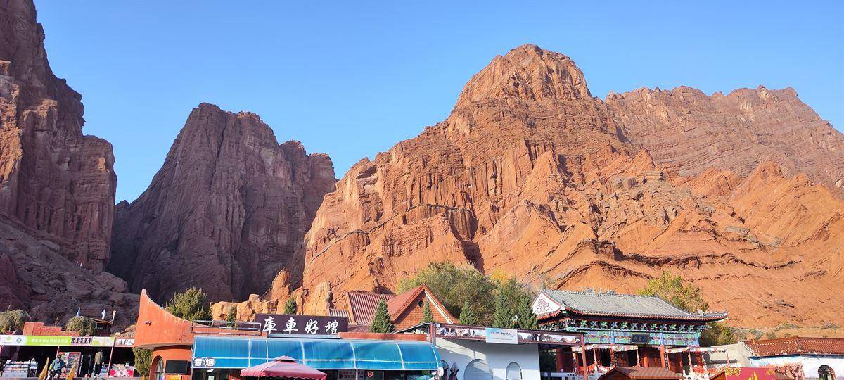 UZ-Reise in die Volksrepublik China - - 20251028 Kucha Grand Canyon 03 - UZ-Reise in die Volksrepublik China - -
