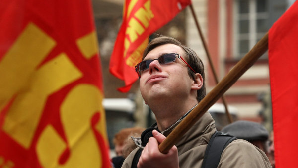 kscm - KSCM: Gegen den Versuch eines rechten Staatsstreiches in Tschechien - Blog - Blog