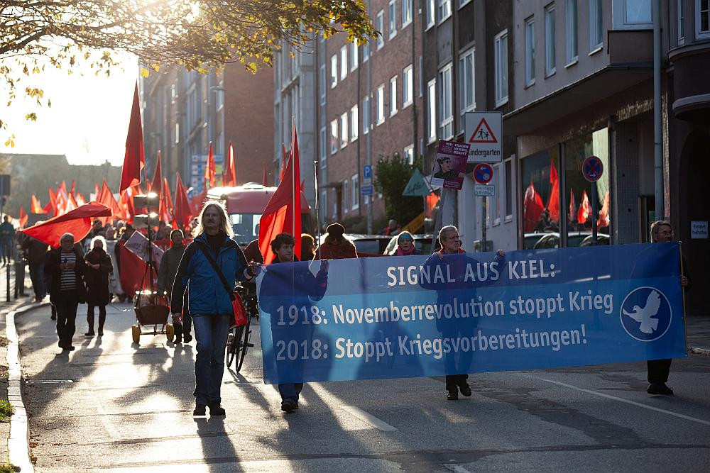 Erinnerung an die Friedensbewegung vor 100 Jahren.