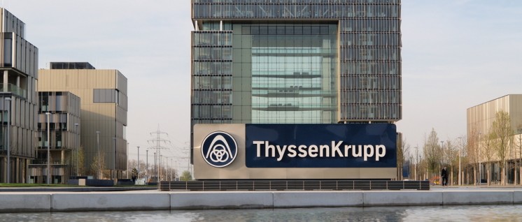 Schöne Aussicht: Die ThyssenKrupp-Zentrale in Essen (Foto: [url=https://commons.wikimedia.org/wiki/File:ThyssenKrupp_Quartier_Essen_08.jpg]Arnoldius[/url])