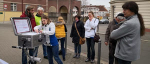 Unterschriftenaktion beim Klinikum Brandenburg (Foto: Stefan Kemske)