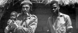 Che Guevara: „Wo immer ich auch bin, werde ich die Verantwortung fühlen, ein kubanischer Revolutionär zu sein, und als solcher werde ich handeln.“ (Foto: public domain)