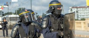 16000 Polizisten sollten am vergangenen Wochenende unliebsame Proteste vom G7-Gipfel fernhalten. (Foto: Willi Effenberger)