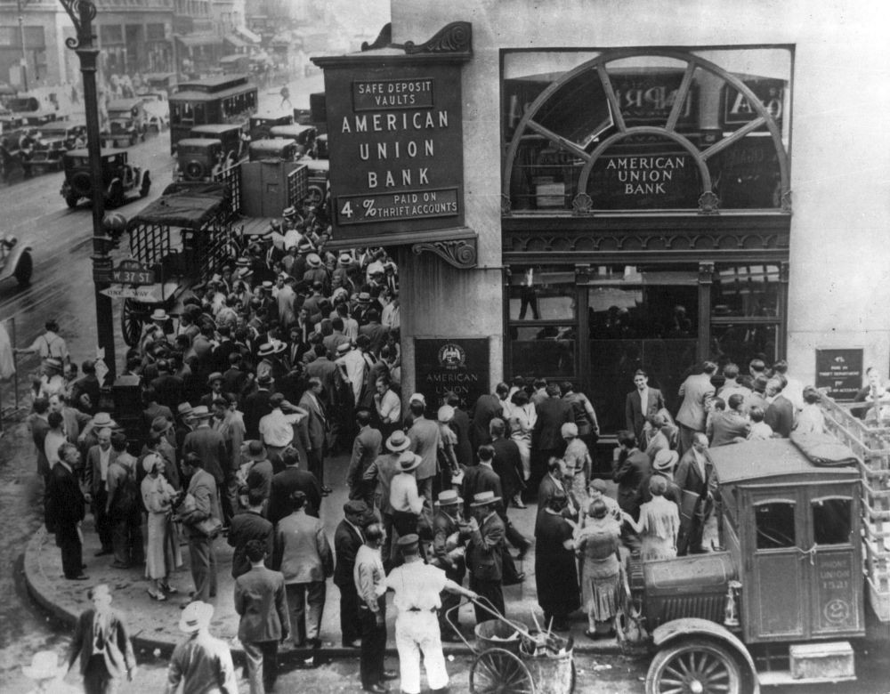 Menschenauflauf an der Wall Street kurz nach dem Schwarzen Donnerstag, Oktober 1929