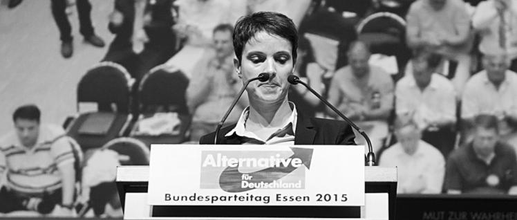 Frauke Petry auf dem Bundesparteitag. Die durch sie repräsentierte Mehrheit der AfD ist durchaus kein homogener Block ... (Foto: Olaf Kosinsky/Skillshare.eu)