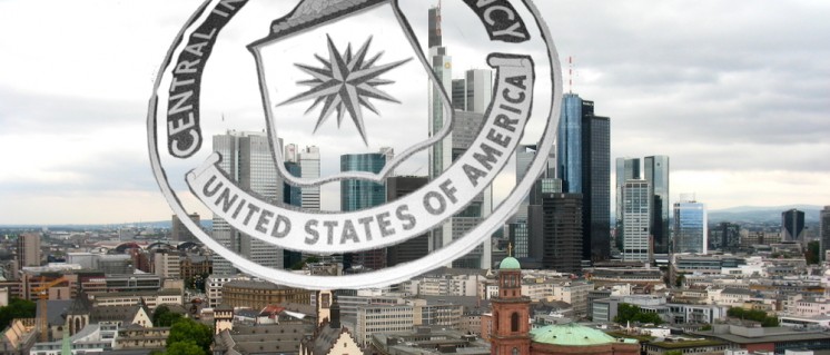 Frankfurt am Main ist das Zentrum der CIA-Cyberspionage in Deutschland (Foto: [url=https://www.flickr.com/photos/eine_minute/20593058456/in/photostream/] Martin Weinhardt[/url], Montage: UZ)