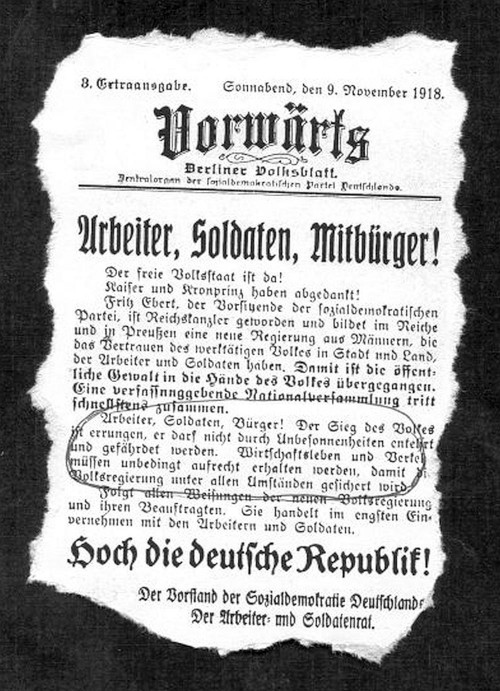 die rote fahne 1 - Die rote Fahne - 100 Jahre Novemberrevolution - Theorie & Geschichte