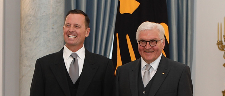 Die Stimmung ist trotzdem gut: US-Botschafter Richard Grenell mit Frank-Walter Steinmeier (Foto: USA.gov)