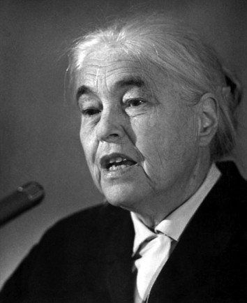 Anna Seghers (1900 – 1983), Von 1952 bis 1978 Vorsitzende des Schriftstellerverbandes der DDR
