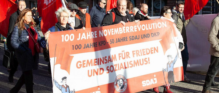 Erst für den Frieden demonstrieren, dann für ihn kandidieren. (Foto: Ulf Stephan/r-mediabase.eu)