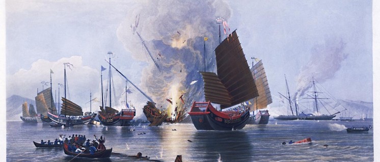 Ein Schiff der britischen East India Company zerstört chinesische Dschunken (Foto: wikimedia.org/public domain)