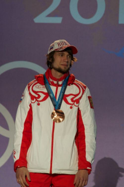 Alexander Tretiakov gewann bei den olympischen Winterspielen in Vancouver 2010 Bronze im Skeleton (Bild). Bei den Olympischen Winterspielen 2014 in Sotschi wurde er Olympiasieger.