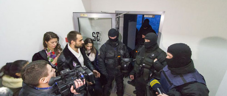 Durchsuchungen in der Kiewer Redaktion der ukrainischer Zeitung Westi wegen „prorussicher“ Berichterstattung. (Foto: vesti)