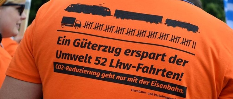 Eisenbahner auf dem Aktionstag von „Fridays for Future“ am 20. September in Berlin (Foto: EVG Berlin)