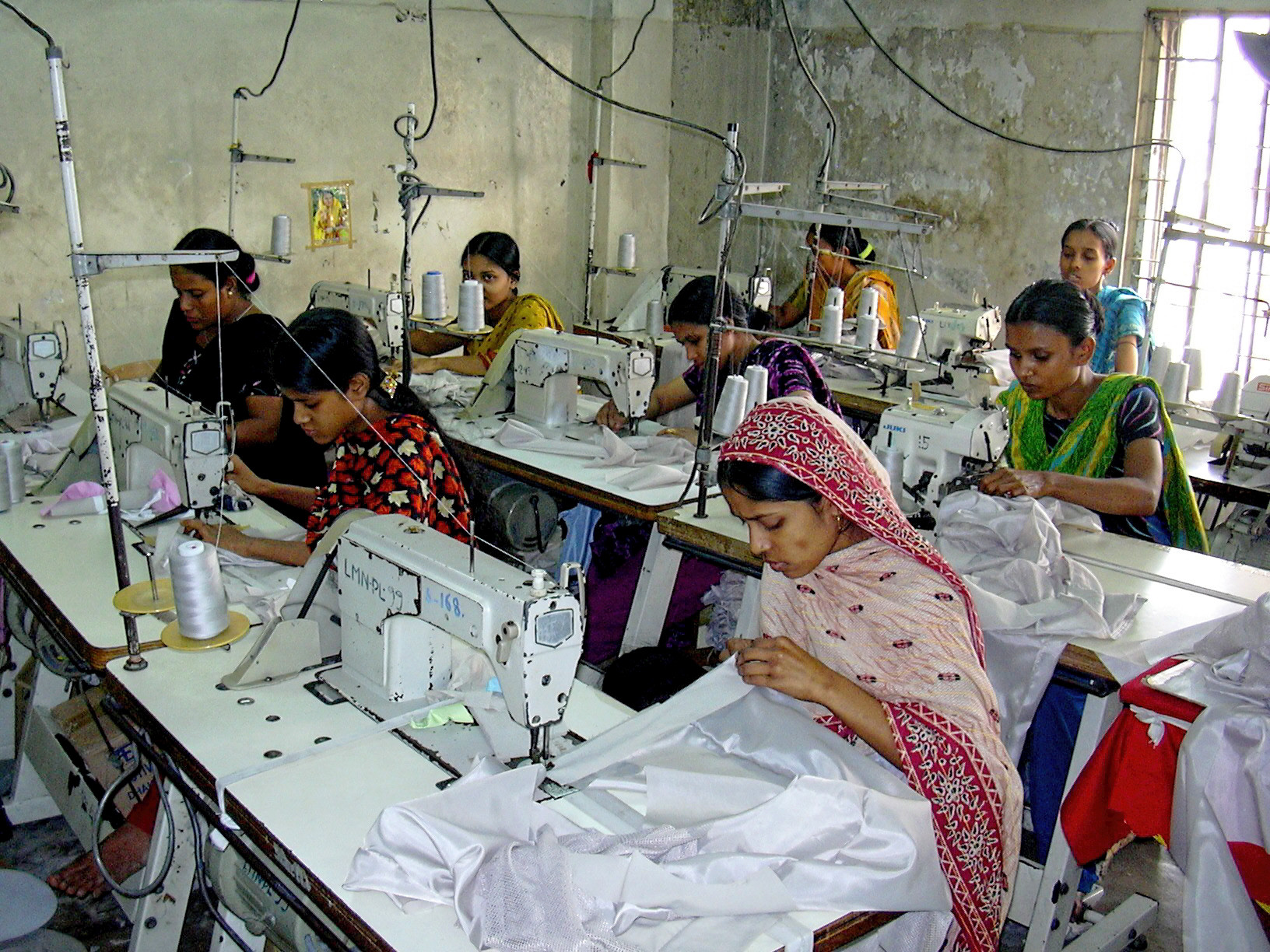Näherinnen in in einer Fabrik in Dhaka.
