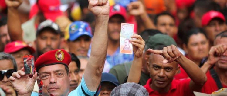 Große Hoffnung wird bei der Bekämpfung der Inflation in die neue Währung „Souveräne Bolívares“ (Bs.F) gesetzt. (Foto: Ciudad CCS)