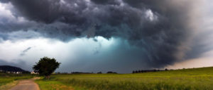 Wegen der Debatte über den Klimawandel hängen jetzt dunkle Wolken über der Großen Koalition.