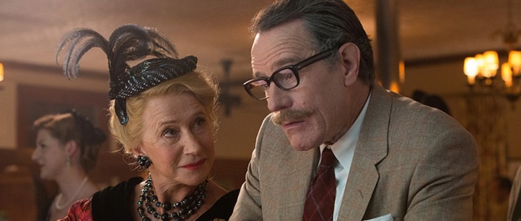 Hedda Hopper (Helen Mirren) klatscht Trumbo (Bryan Cranston) nieder. (Foto: Paramount)