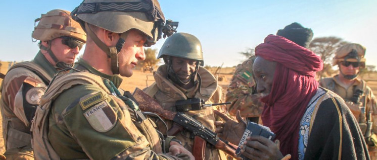 Für den Einsatz in Mali bemühen sich Frankreich und Deutschland Truppen aus den Sahelstaaten einzuspannen, um die eigenen Truppen zu entlasten. (Foto: [url=https://de.wikipedia.org/wiki/Op%C3%A9ration_Barkhane#/media/File:Op%C3%A9ration_Barkhane.jpg]TM1972[/url])