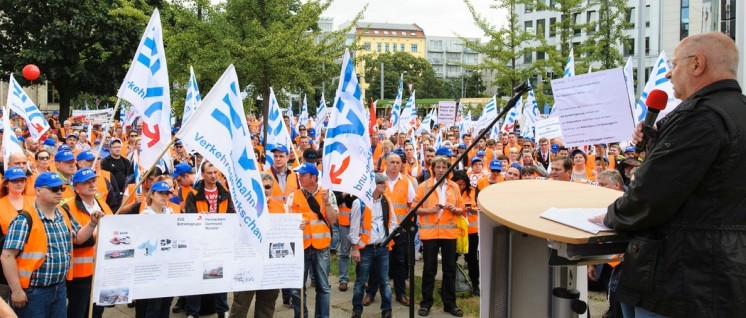 Demonstration der EVG am 4. Juli in Berlin vor dem Bundesverkehrsministerium (Foto: Phil Dera)