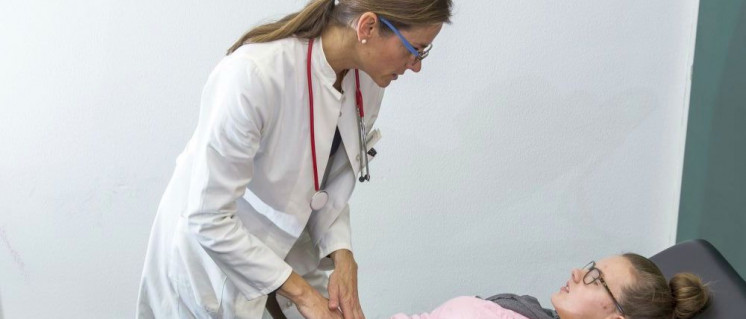 Patienten finden sich im deutschen Gesundheitssystem als „Fallpauschale“ wieder. (Foto: AOK-Mediendienst)