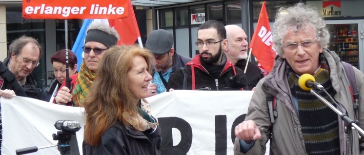 Roland Nivet (Rennes) und Isa Paape (Erlangen) während der Auftaktkundgebung (Foto: Werner Lutz)