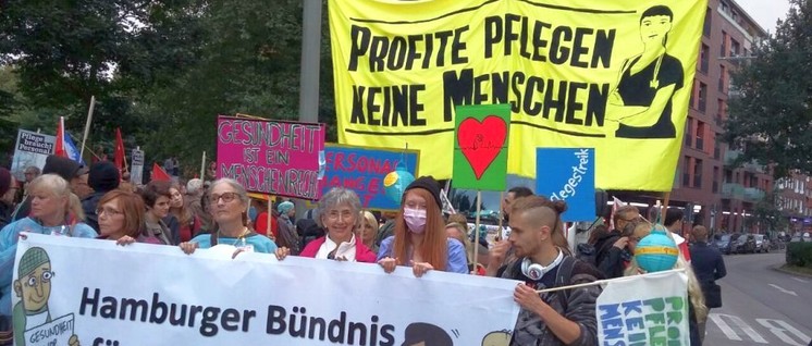 Aktion des Hamburger Pflegebündnisses am 9. Juli 2018 (Foto: pflegenotstand-hamburg.de)