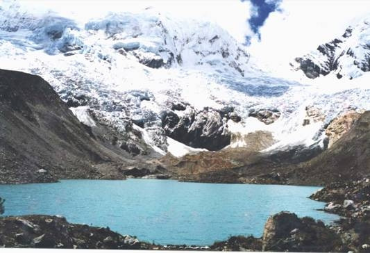 Die Palcococha-Lagune liegt auf 4 500 Meter Höhe.