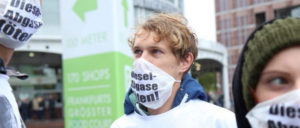 Objekt des Hasses: Die Deutsche Umwelthilfe und ihre Kampagne für ein Dieselverbot (Foto: Maximilian Geiß / DUH)