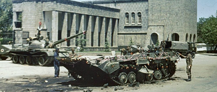 Kabul am Morgen nach der Revolution. (Foto: [url=https://commons.wikimedia.org/wiki/File:Day_after_Saur_revolution.JPG]Cleric77/Wikimedia Commons[/url])