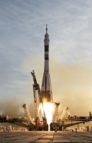 Start einer russischen Sojus-FG in Baikonur