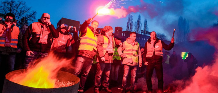 Streikauftakt bei Schwing in Herne am 2. Februar (Foto: Thomas Range)