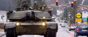 Die US-Armee sucht eine gute Verkehrsanbindung für den Aufmarsch gegen Russland – hier ein Panzer bei einer Übung in Friedberg, Hessen. (Foto: gemeinfrei)