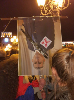 Proteste auf dem Platz der Republik in Jerewan.