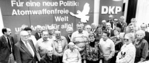 Am 16. November 1988: Konstituierung der Initiativgruppe zur Rehabilitierung der Opfer des Kalten Krieges beim DKP-Parteivorstand in Düsseldorf (Foto: UZ-Archiv)