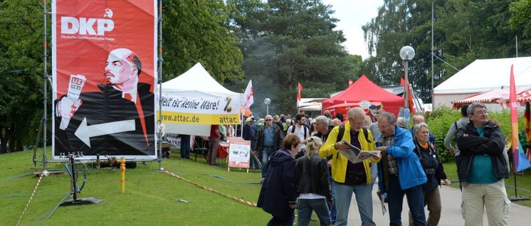 Muss das Gelände übersichtlicher gestaltet werden? UZ-Pressefest 2016
                          (Foto: Gabriele Senft)