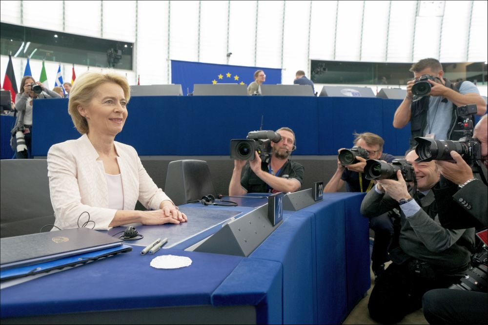 Ursula von der Leyen kurz vor ihrer Reise zum Mond