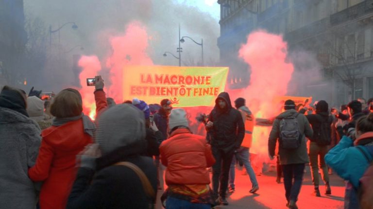 Frankreich Streik Tränengas