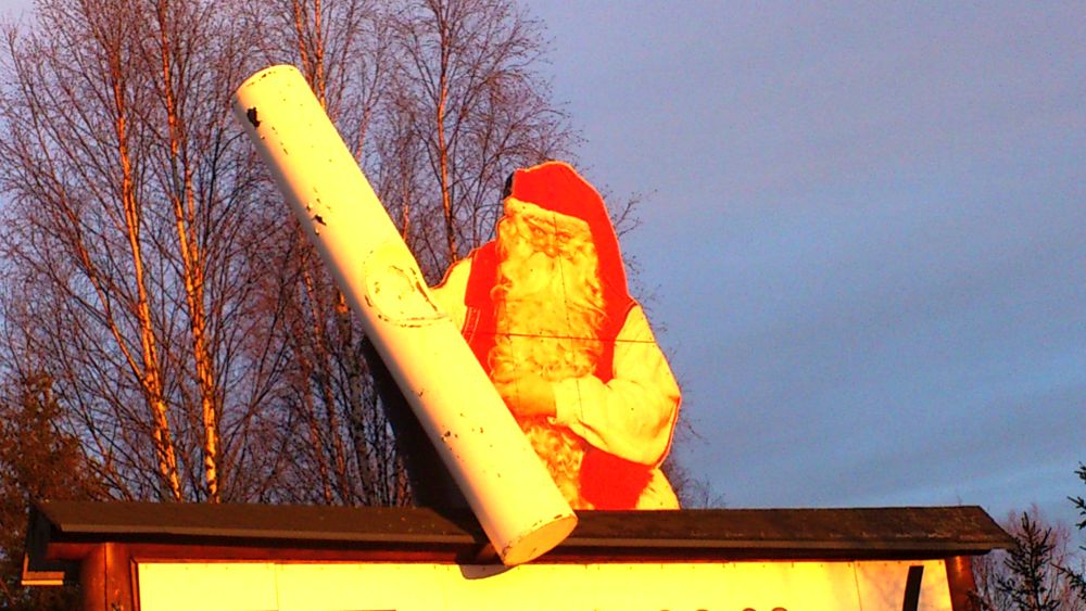 512001 weihnachten - Kommerz und Kälte - UZ vom 20. Dezember 2019 - UZ vom 20. Dezember 2019