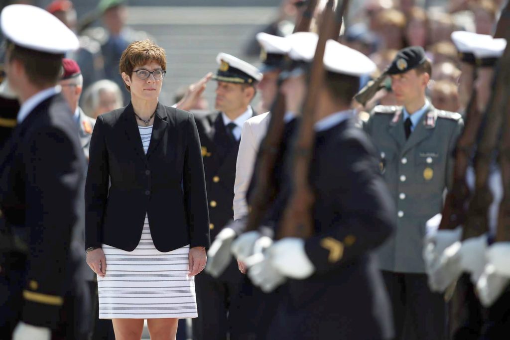 Kramp Karrenbauer Nazi