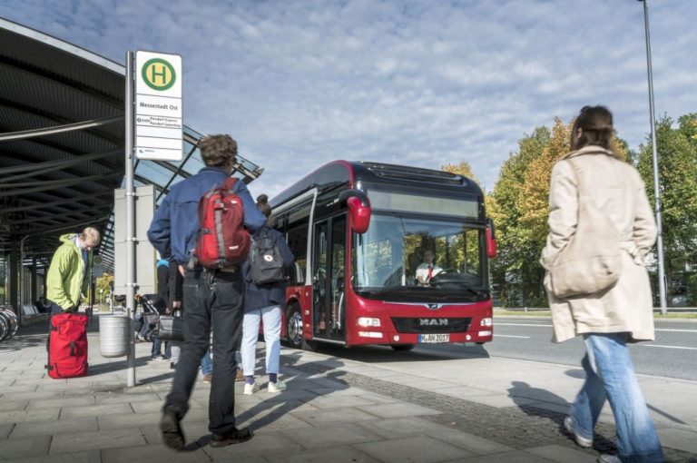 010201 - Abfahrt Richtung Zukunft? - Personennahverkehr - Personennahverkehr