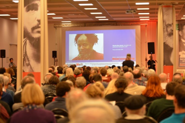 DSC 1688 - Bewegung, Bewegung! - Rosa-Luxemburg-Konferenz - Politik