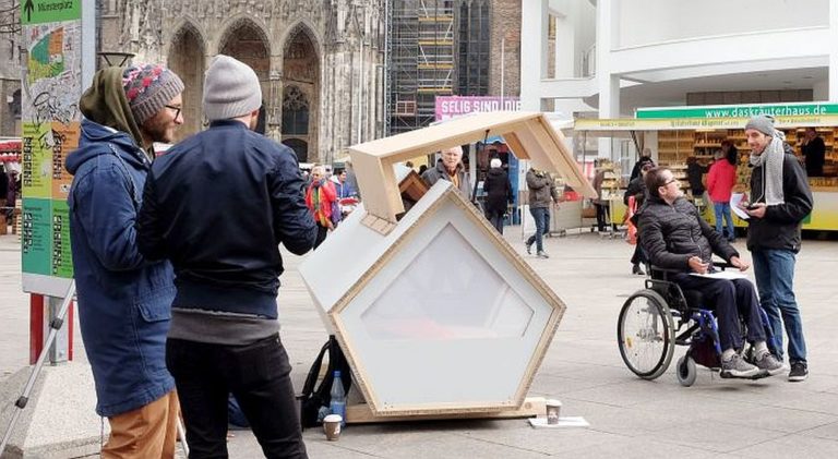 nest interviews - „Schlaf-Kapseln“ - Im Bild - Im Bild