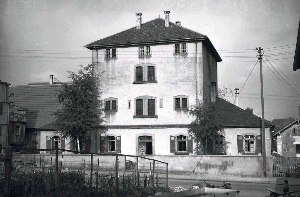 151501 schlotterbeck - Hermann-Schlotterbeck-Platz - Antifaschismus - Aktion