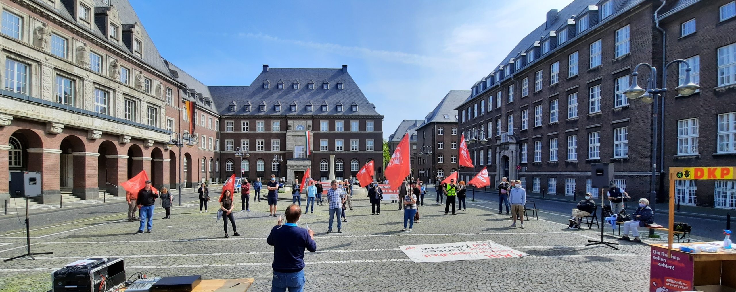 Bottrop scaled - Friedensbotschaft - Antifaschismus, Tag der Befreiung - Im Bild