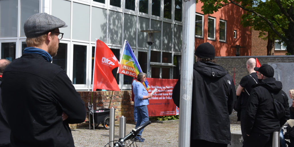 Flensburg - Danke Marija, Anatoli und Wassili! (Teil II) - 8. Mai, Antifaschismus, DKP, Tag der Befreiung - Blog, Aktion