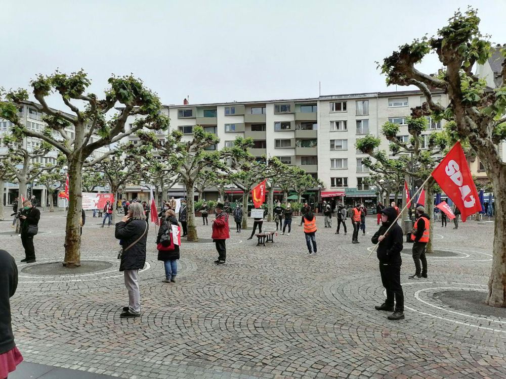 Frankfurt - Distancing statt Sozialpartnerschaft - 1. Mai - Im Bild