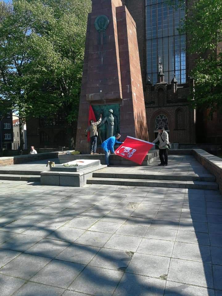 Stralsund 1 - Friedensbotschaft - Antifaschismus, Tag der Befreiung - Im Bild